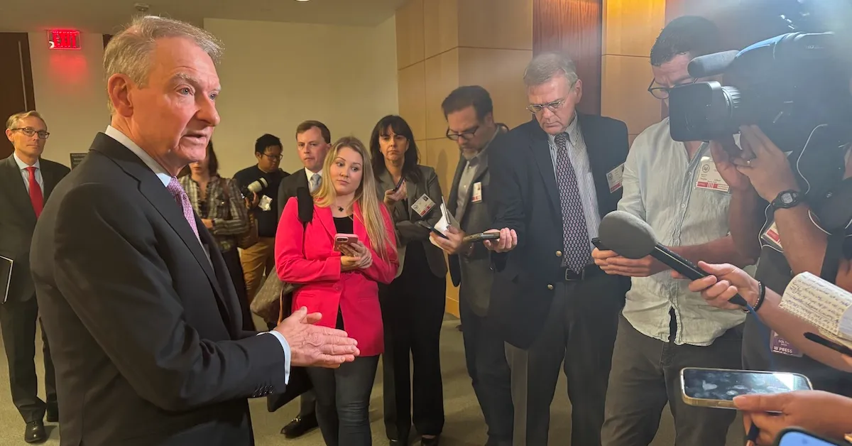 SEC Crypto Policy Update: Chairman Atkins Leaves Wallet Rules Unclear Amid Regulatory Evolution