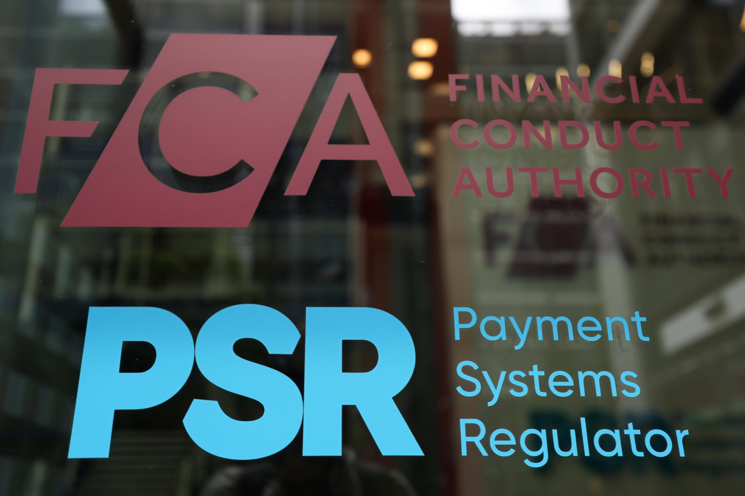 Tax-Free Crypto Investing for UK Investors: Unlocking ISAs and Pensions